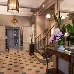 Louison Hotel