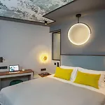 Louison Hotel