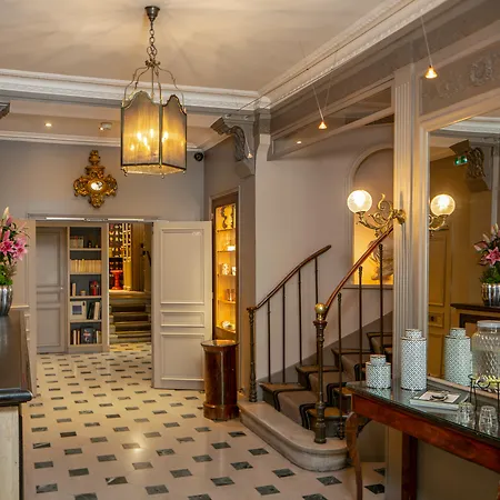 Louison Hotel 4*