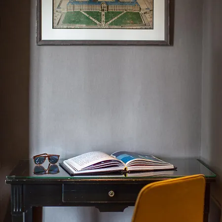 Louison Hotel Parigi