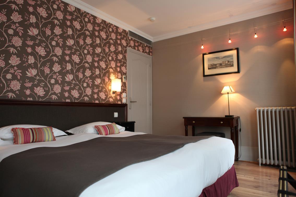 Louison 4* Parigi